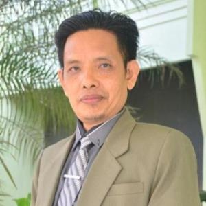 Dr Fadhlurrahman, M.Pd